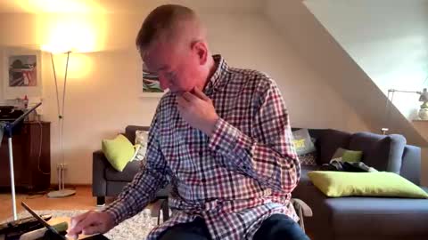 Snapshot of happysierra chatting on February 2026 07:12:02 AM Harry online show from February 2026 07:12:02 AM