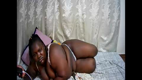 happysonia online show from October 2025 06:48:01 AM