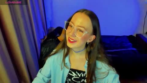 Stephanie online show from March 2026 07:20:02 PM