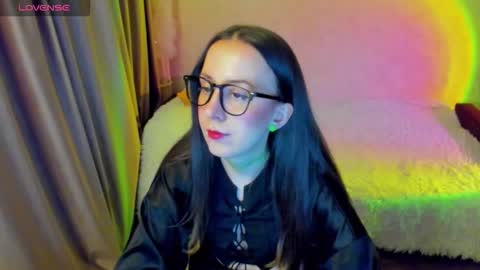 Stephanie online show from March 2026 06:40:02 PM