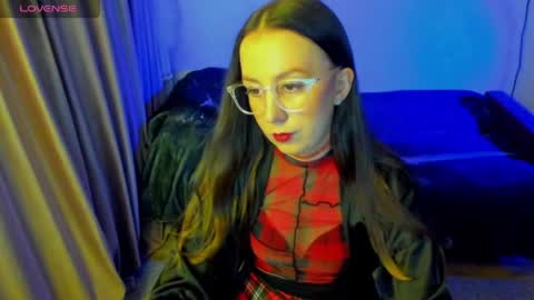 Snapshot of happystephanie chatting on May 2026 07:09:02 PM Stephanie online show from May 2026 07:09:02 PM
