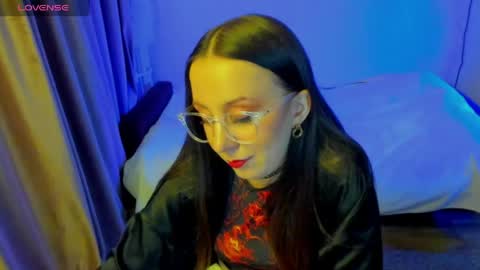 Snapshot of happystephanie chatting on June 2026 08:14:02 PM Stephanie online show from June 2026 08:14:02 PM