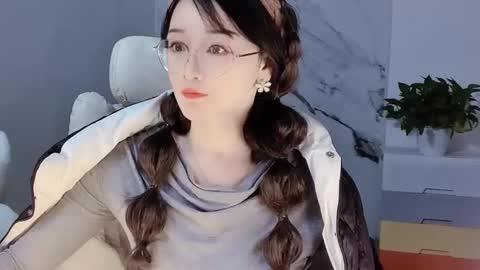 Daisy online show from December 2024 03:05:02 AM