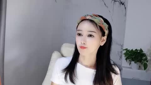 Daisy online show from September 2025 03:56:01 PM