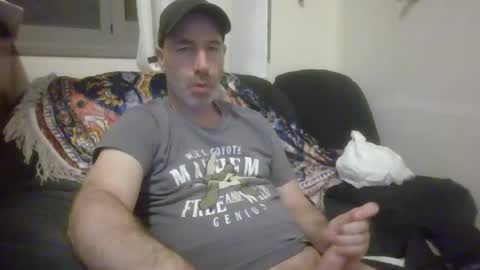 happyyan999999 online show from October 2025 08:08:02 PM