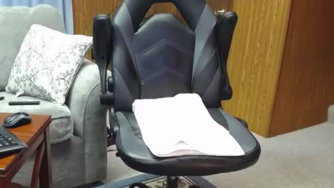 Snapshot of hard14u1234 chatting on February 2026 06:38:01 PM Hard14U1234 online show from February 2026 06:38:01 PM