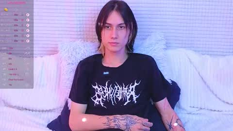 Mark online show from October 2025 10:35:01 AM