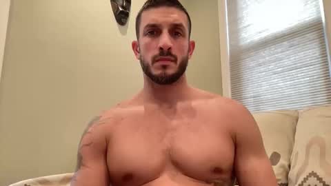 hard_runner_ online show from November 2025 03:57:02 PM