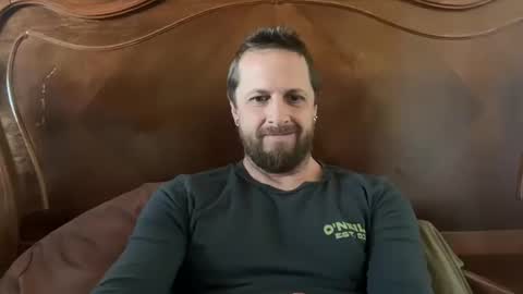 Snapshot of hard_t00l_84 chatting on November 2025 06:08:01 PM hard_t00l_84 online show from November 2025 06:08:01 PM