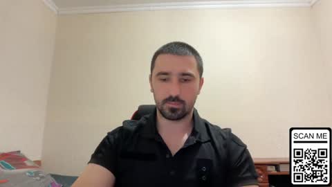 Snapshot of hard_to_obey chatting on May 2026 10:21:01 AM Vadim online show from May 2026 10:21:01 AM
