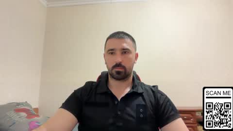 Snapshot of hard_to_obey chatting on June 2026 11:37:02 AM Vadim online show from June 2026 11:37:02 AM