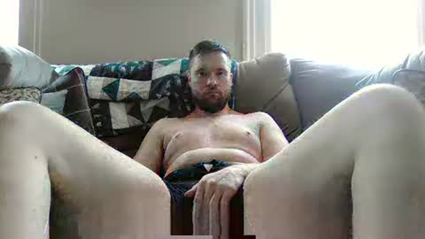 Snapshot of hardandbig555 chatting on April 2026 07:39:01 PM Ellis online show from April 2026 07:39:01 PM