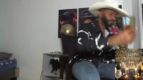 Snapshot of hardboy_latin chatting on January 2025 03:59:01 AM hardboy_latin online show from January 2025 03:59:01 AM