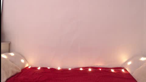 Snapshot of hardcore_x chatting on February 2026 08:27:01 PM Emily online show from February 2026 08:27:01 PM