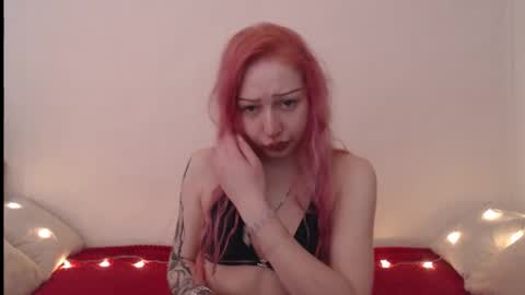 Snapshot of hardcore_x chatting on February 2026 09:38:01 PM Emily online show from February 2026 09:38:01 PM