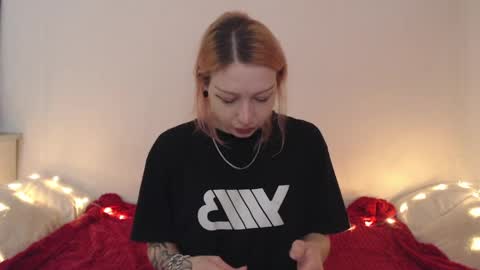 Emily online show from May 2026 07:00:02 PM