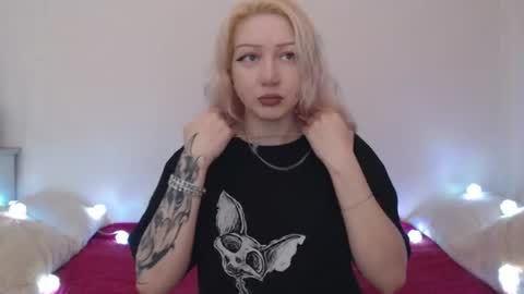 Emily online show from July 2026 07:54:01 PM