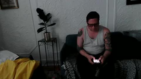 Snapshot of hardigan_dix chatting on November 2025 07:58:01 PM hardigan online show from November 2025 07:58:01 PM