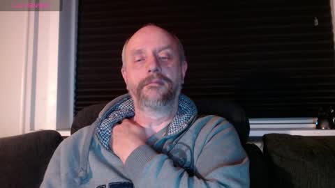 MrLazy online show from March 2025 06:40:02 PM