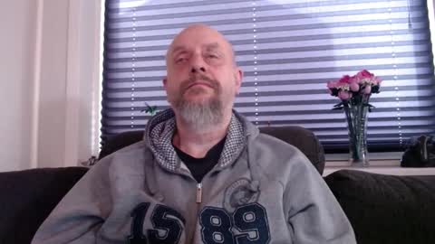 MrLazy online show from January 2026 11:59:02 AM