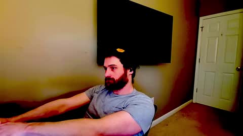 Tom online show from December 2024 05:26:01 PM