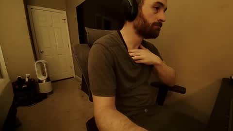 Tom online show from September 2025 03:58:02 PM