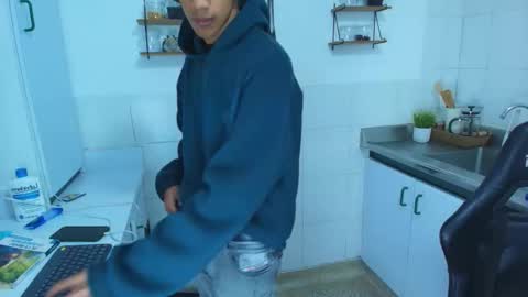 Hares online show from January 2026 07:11:01 PM