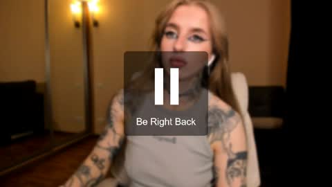 Snapshot of harley_kimm chatting on May 2026 05:34:01 AM Julia online show from May 2026 05:34:01 AM