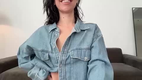 Harlow  online show from February 2026 05:20:01 PM