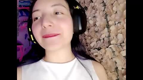 Harmonys World online show from October 2025 08:31:01 PM