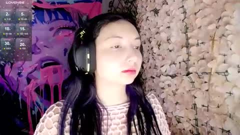 Harmonys World online show from November 2025 05:56:01 PM