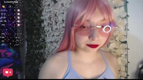 Harmonys World online show from April 2026 07:04:02 PM