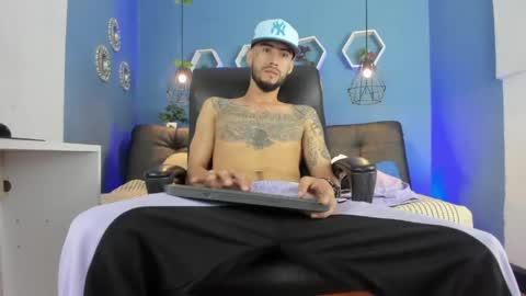 harold_999 online show from May 2026 10:28:01 PM