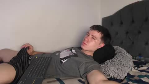 Sebastian online show from September 2025 08:54:01 PM