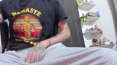 OMAR online show from October 2025 06:09:01 AM