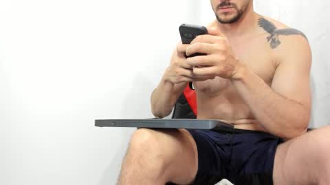 Snapshot of harrydaviss chatting on February 2026 06:26:01 PM alpha online show from February 2026 06:26:01 PM