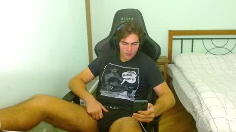 Snapshot of harryking1 chatting on October 2025 05:02:02 PM harryking1 online show from October 2025 05:02:02 PM