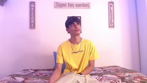 Snapshot of harrythomson1 chatting on January 2025 11:44:02 PM harry thomson online show from January 2025 11:44:02 PM