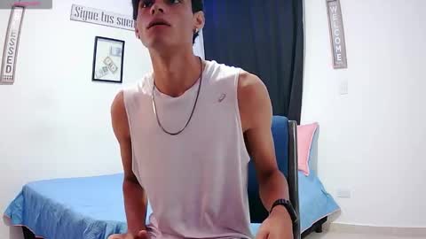 Snapshot of harrythomson1 chatting on October 2025 08:59:02 AM harry thomson online show from October 2025 08:59:02 AM