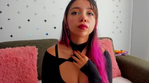 Snapshot of harumi_blossom chatting on July 2026 08:13:02 PM Sophia Blossom online show from July 2026 08:13:02 PM