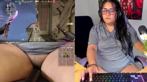 Snapshot of haruu2 chatting on February 2026 02:53:01 AM karen online show from February 2026 02:53:01 AM