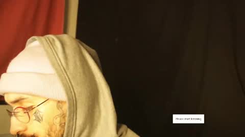 Snapshot of hatsumotokyoto chatting on February 2025 11:13:01 PM More content   2   online show from February 2025 11:13:01 PM