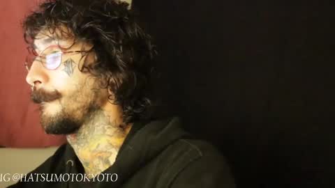 Snapshot of hatsumotokyoto chatting on February 2025 03:15:02 AM More content   2   online show from February 2025 03:15:02 AM