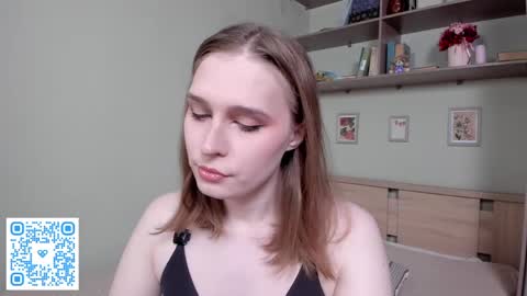 Mia online show from April 2026 08:03:01 AM