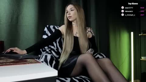 Miss Haven online show from January 2026 07:37:02 PM