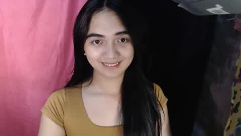 Snapshot of hawadiha chatting on April 2026 07:07:02 PM LIX online show from April 2026 07:07:02 PM