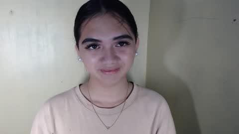 Snapshot of hawadiha chatting on May 2026 05:48:01 AM LIX online show from May 2026 05:48:01 AM