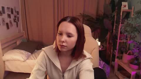 Snapshot of haya_harareet chatting on January 2026 01:44:02 AM Mia online show from January 2026 01:44:02 AM