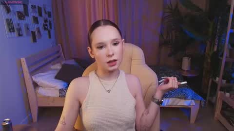 Mia online show from March 2026 07:53:01 AM