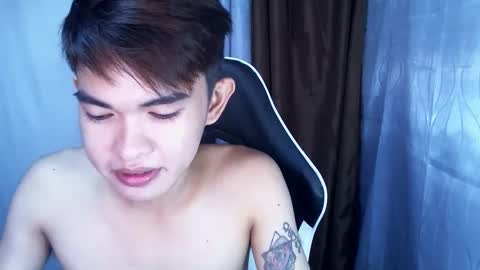 Snapshot of hayden_cumgiver chatting on December 2024 06:57:02 AM jon hayden online show from December 2024 06:57:02 AM